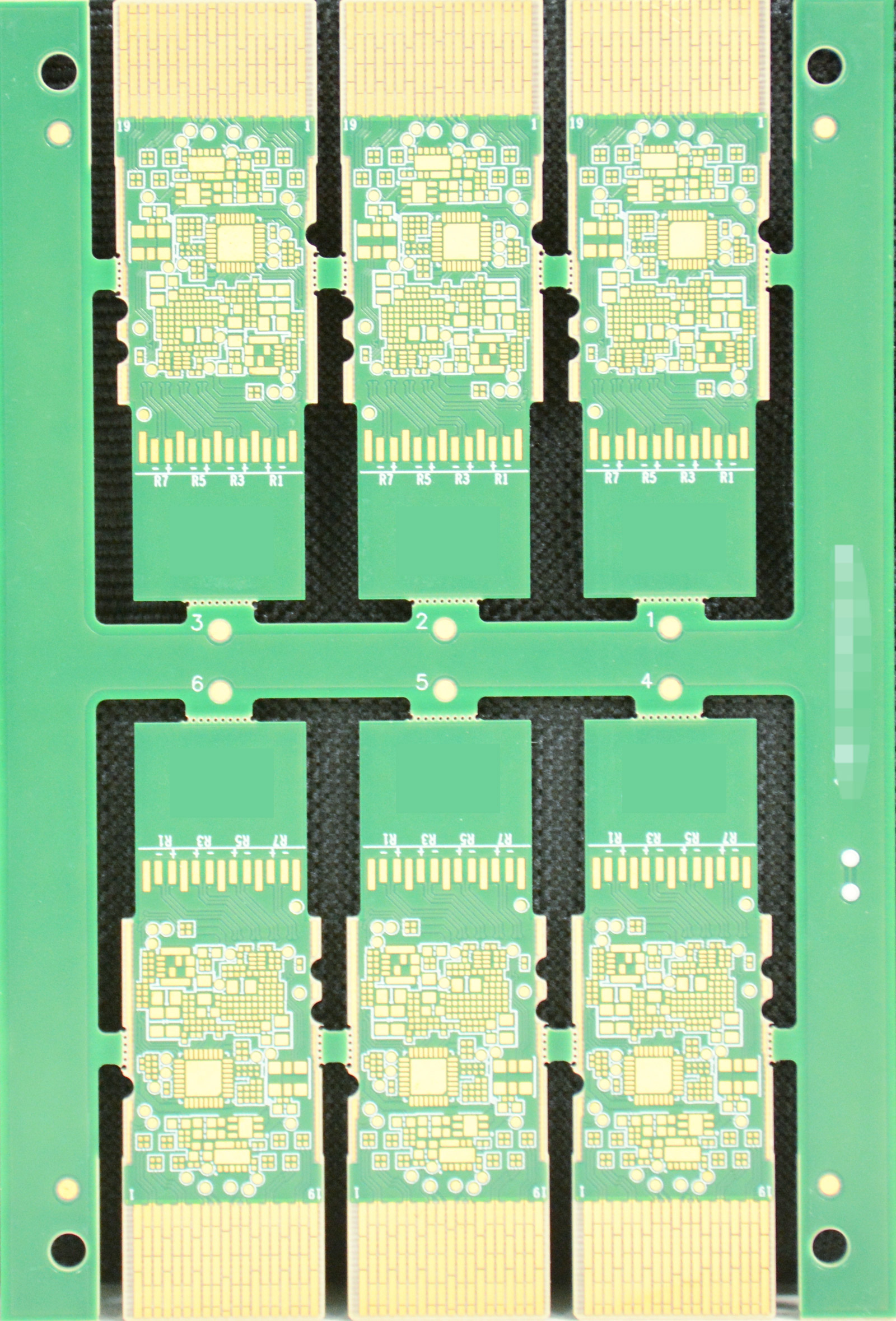 光？？榘--数据中心PCB